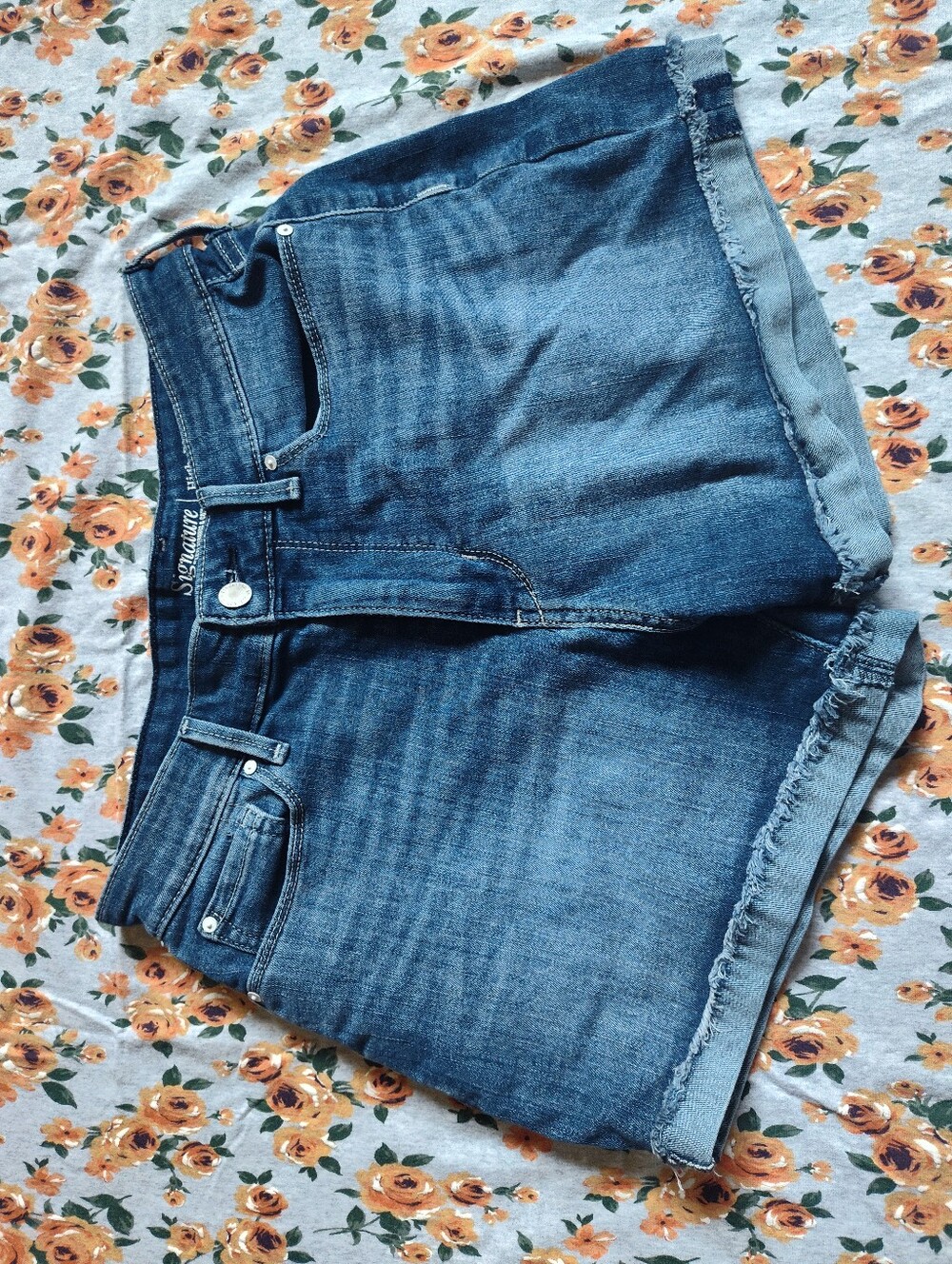 Signature by Levi Strauss Mid-Blue Denim Shorts